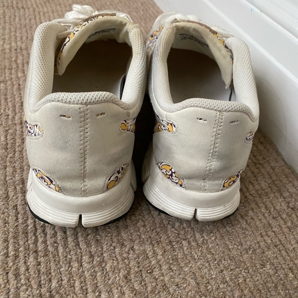 Nike x Liberty London Sneakers - Picture 4 of 8